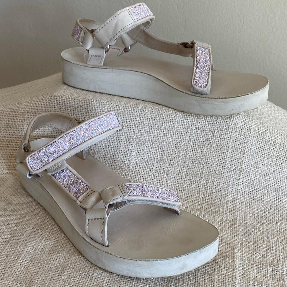 Teva Women’s Sparkle Sandals Size 9